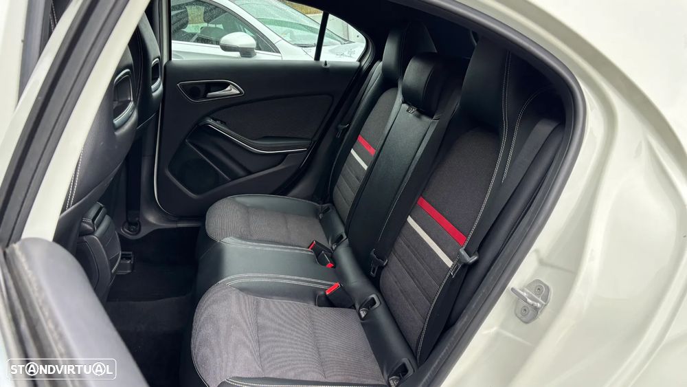 Mercedes-Benz A 180 CDI BlueEFFICIENCY Edition Style - 9
