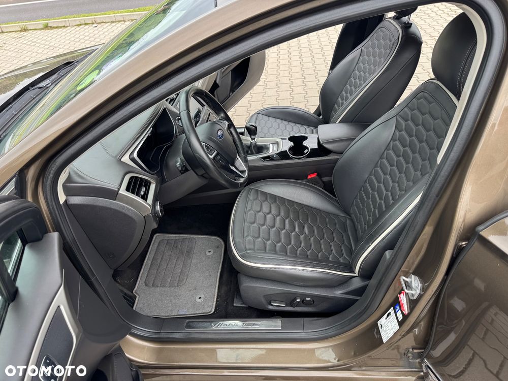 Ford Mondeo 2.0 TDCi Start-Stopp Vignale - 19