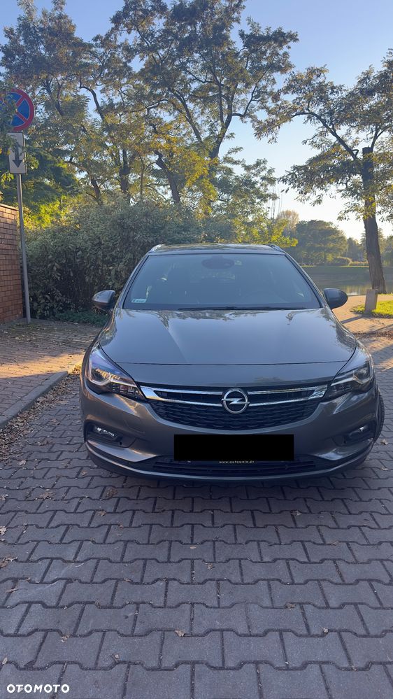 Opel Astra 2017 photo 2