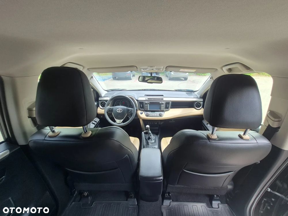 Toyota RAV4 2.0 D-4D Active - 15