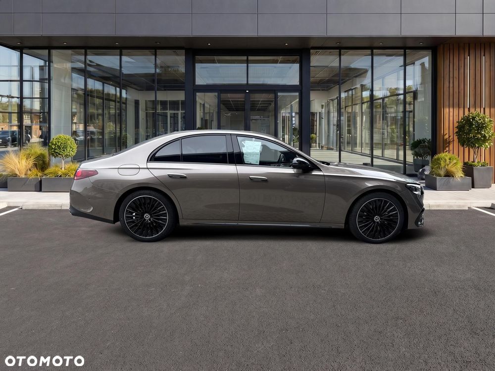 Mercedes-Benz Klasa E 220 d mHEV 4-Matic AMG 9G-Tronic - 5