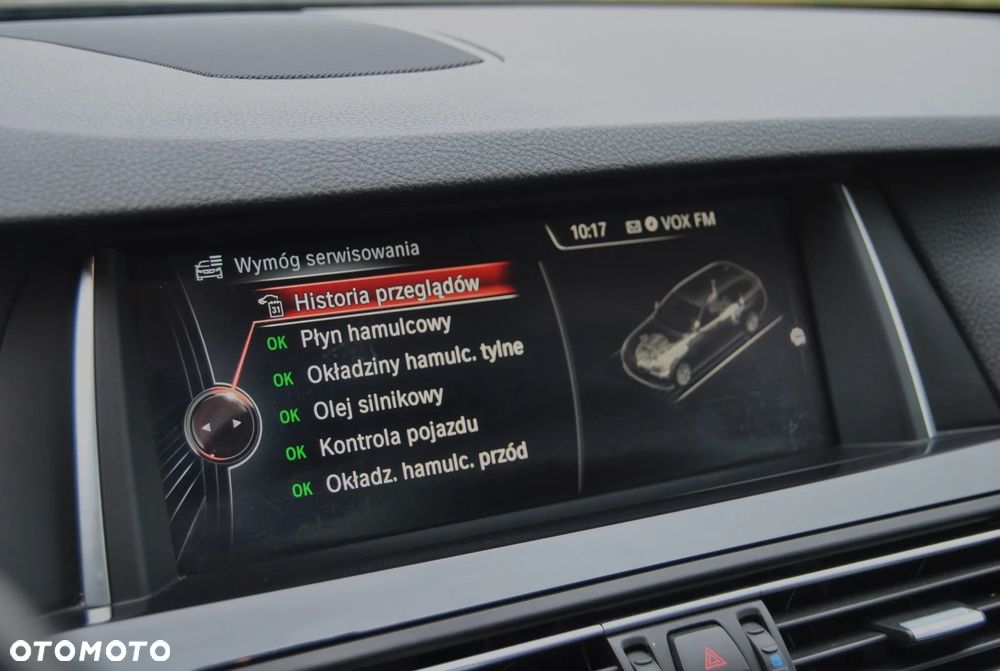 BMW Seria 5 520d Luxury Line - 16