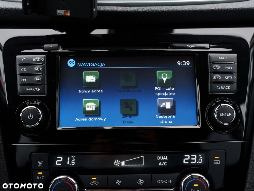 Nissan Qashqai 1.2 DIG-T N-Connecta - 24