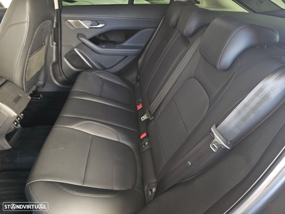 Jaguar I-Pace EV400 AWD SE - 26