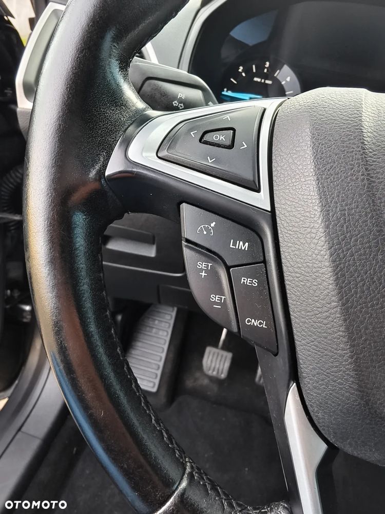 Ford S-Max 2.0 TDCi Titanium - 22