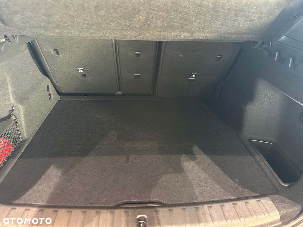 BMW X1 sDrive18d xLine - 26