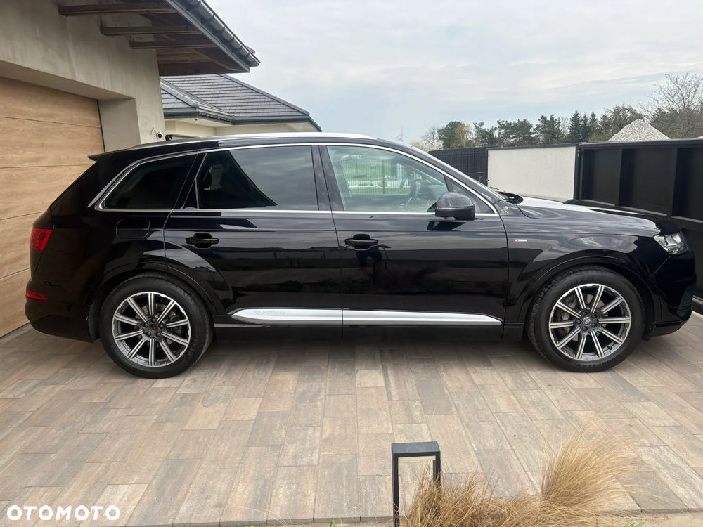 Audi Q7 - 16