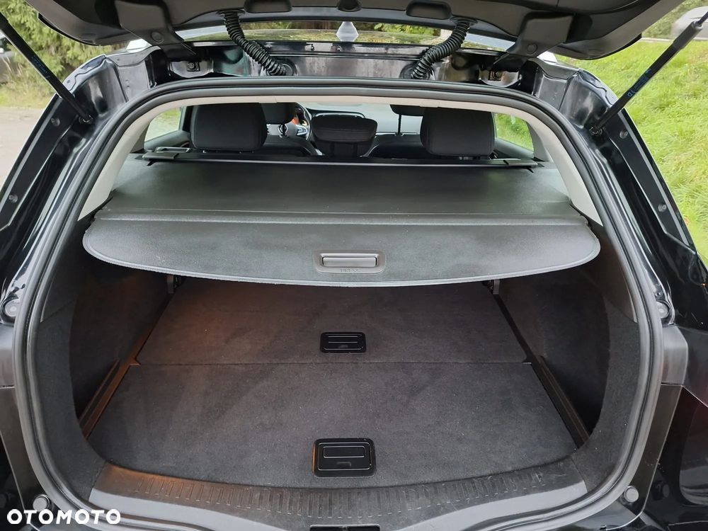 Renault Megane ENERGY TCe 100 EXPERIENCE - 17