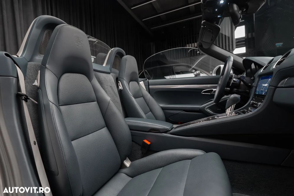 Porsche Boxster S PDK - 35