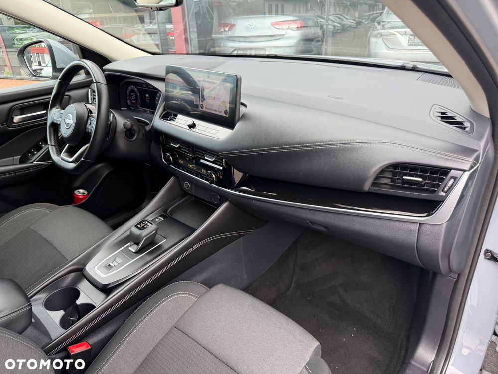 Nissan Qashqai 1.3 DIG-T MHEV N-Connecta Xtronic - 20