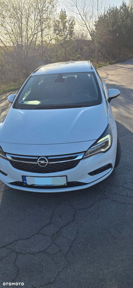 Opel Astra 1.6 CDTI Sport - 13