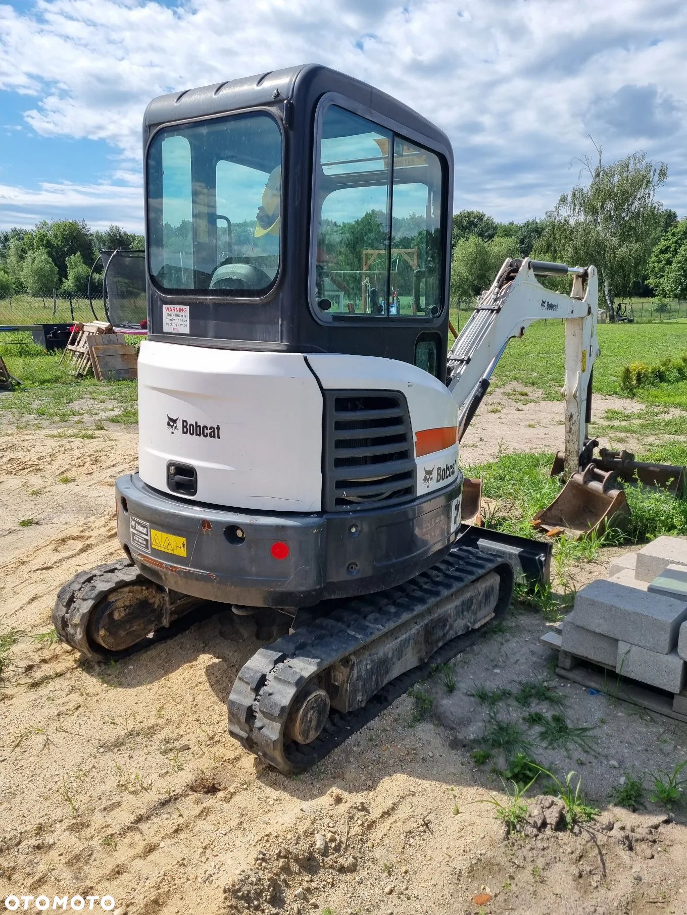 Bobcat E25 - 1
