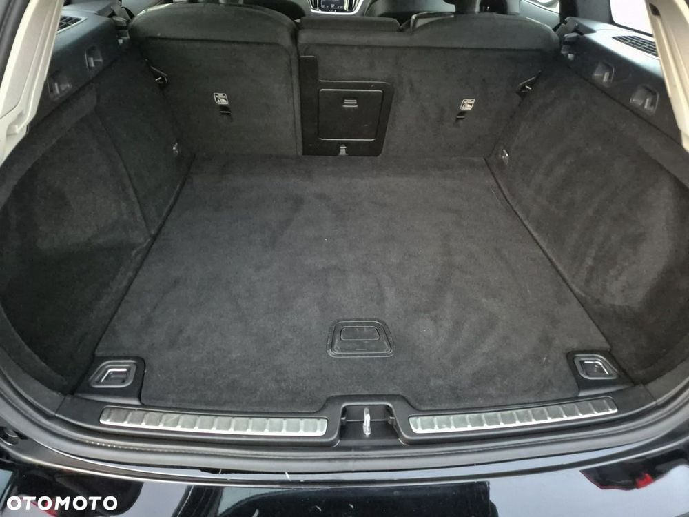 Volvo V60 B4 D Geartronic Momentum Pro - 5