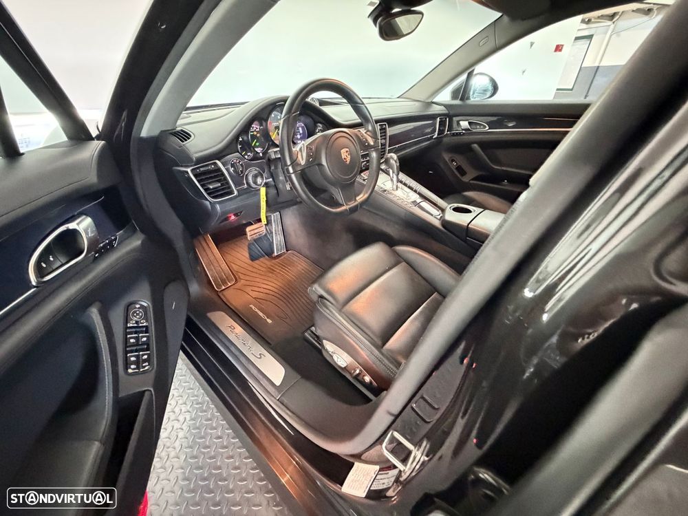 Porsche Panamera S E-Hybrid - 13