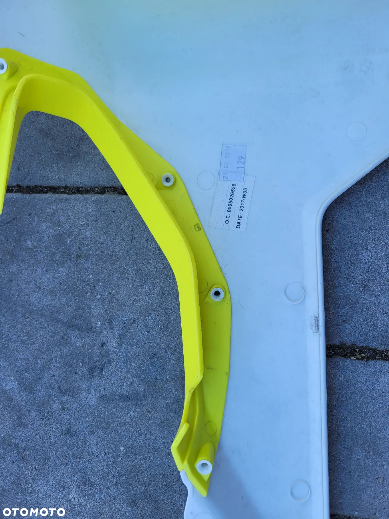 Owiewka, osłona, bok, boczek Husqvarna 701 SM - 13