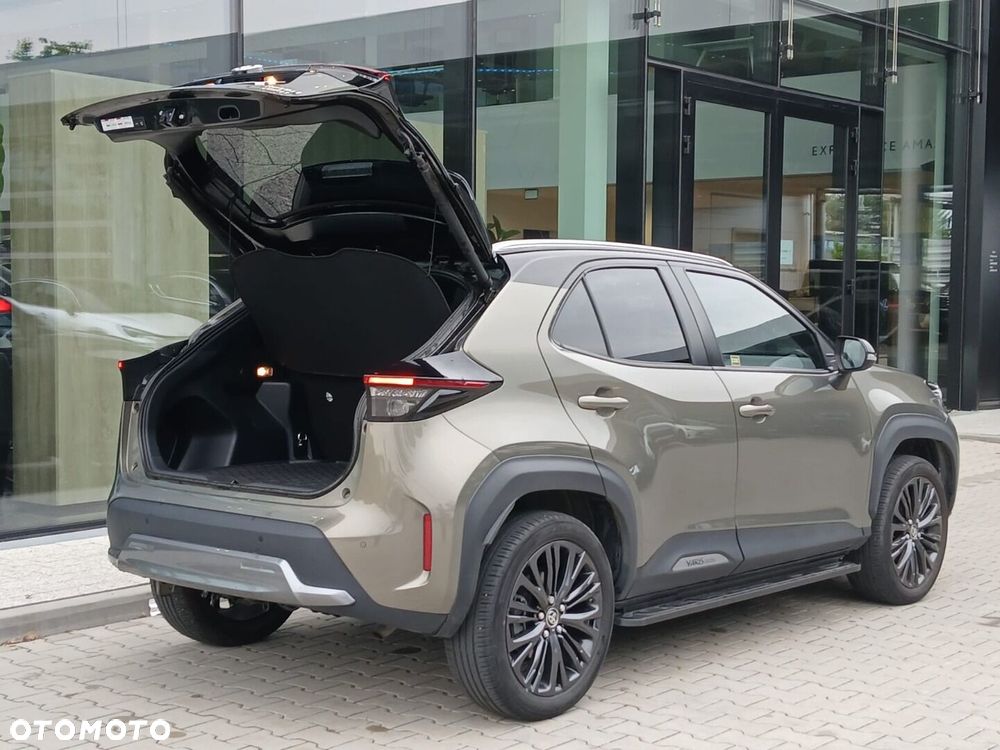 Toyota Yaris Cross Hybrid 1.5 Adventure 4x4 - 35