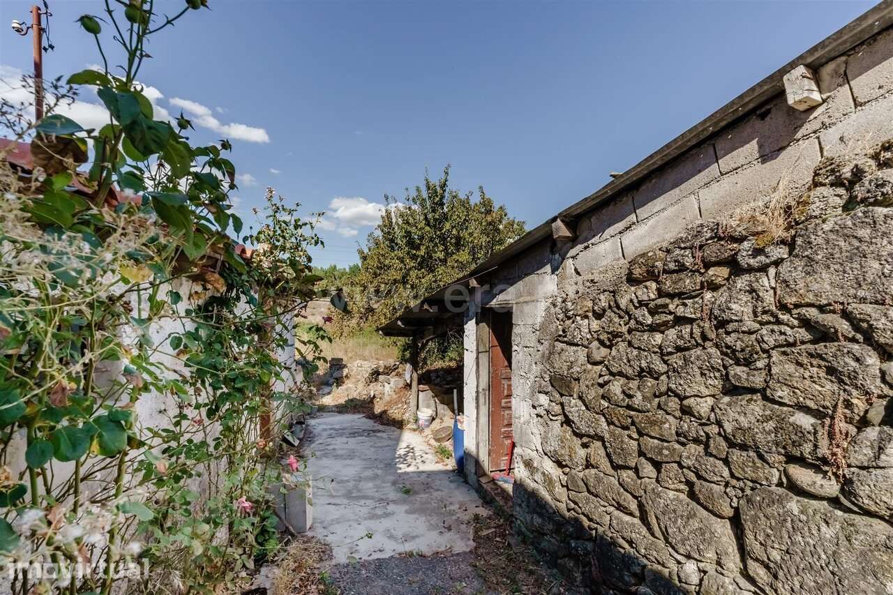 Moradia Geminada T1 / Covilhã, Covilhã e Canhoso - Grande imagem: 2/12
