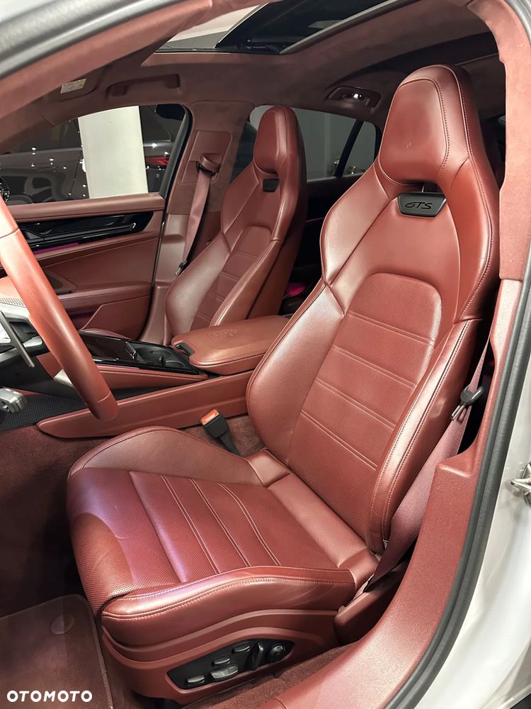 Porsche Panamera - 7