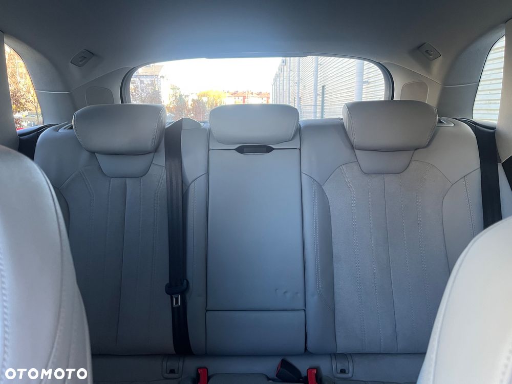 Audi Q5 35 TDI S tronic design - 35