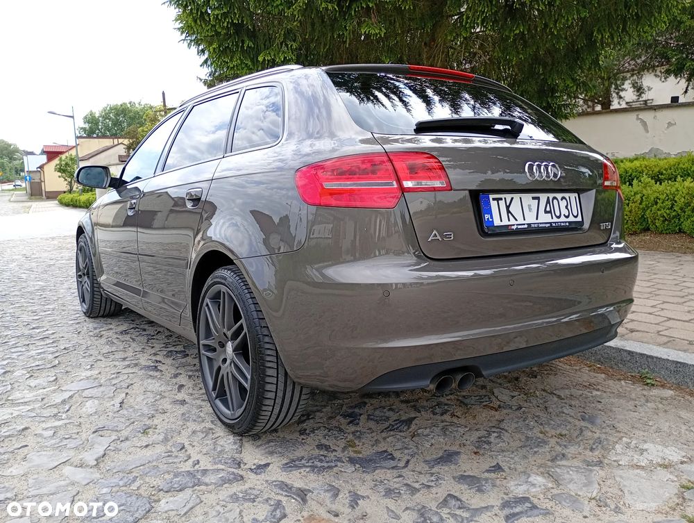 Audi A3 Sportback 1.4 TFSI Attraction - 4