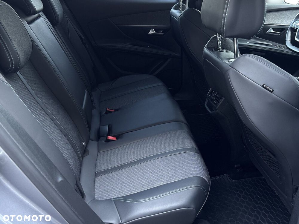 Peugeot 3008 1.5 BlueHDi Allure Pack S&S EAT8 - 9