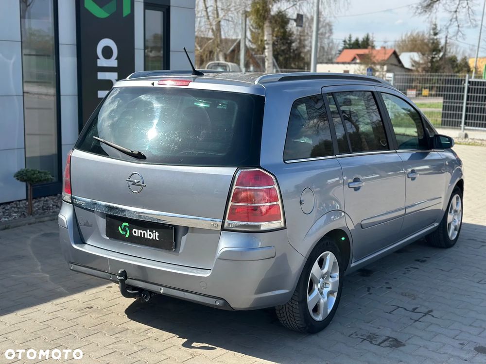 Opel Zafira 1.8 - 5