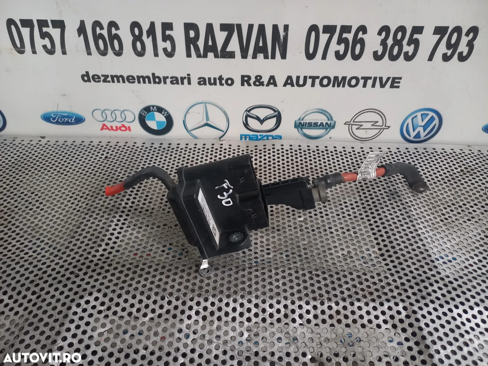 Modul Distribuitor Repartitor Curent Bmw F20 F21 F22 F23 F30 F31 F32 F34 F36 F80 Etc Cod   - Dezmem - 2