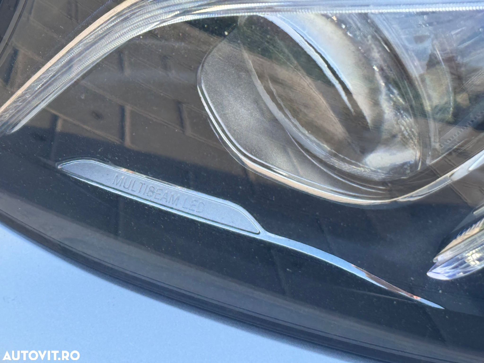 Mercedes-Benz E 220 d 4Matic 9G-TRONIC - 10