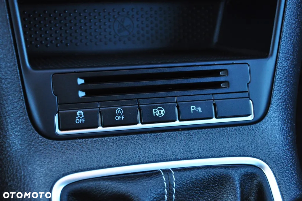 Volkswagen Tiguan 2.0 TDI DPF BlueMotion Technology Cup Sport & Style - 38