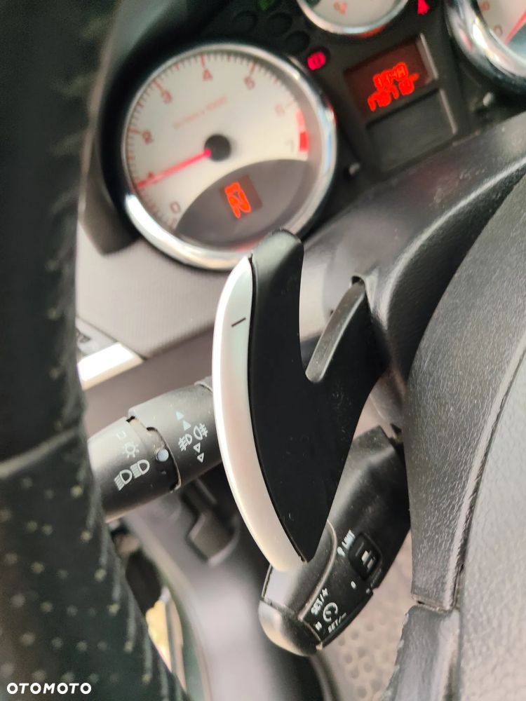 Peugeot 207 - 9