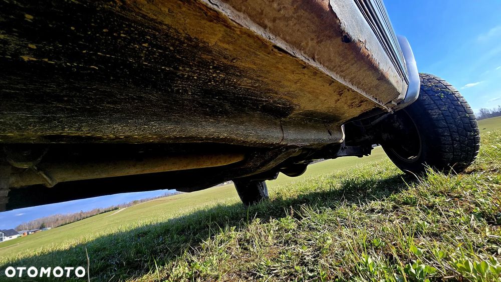 Jeep Cherokee 2.5 TD - 26