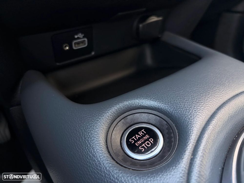 Nissan Juke 1.0 DIG-T N-Connecta NAV. - 33