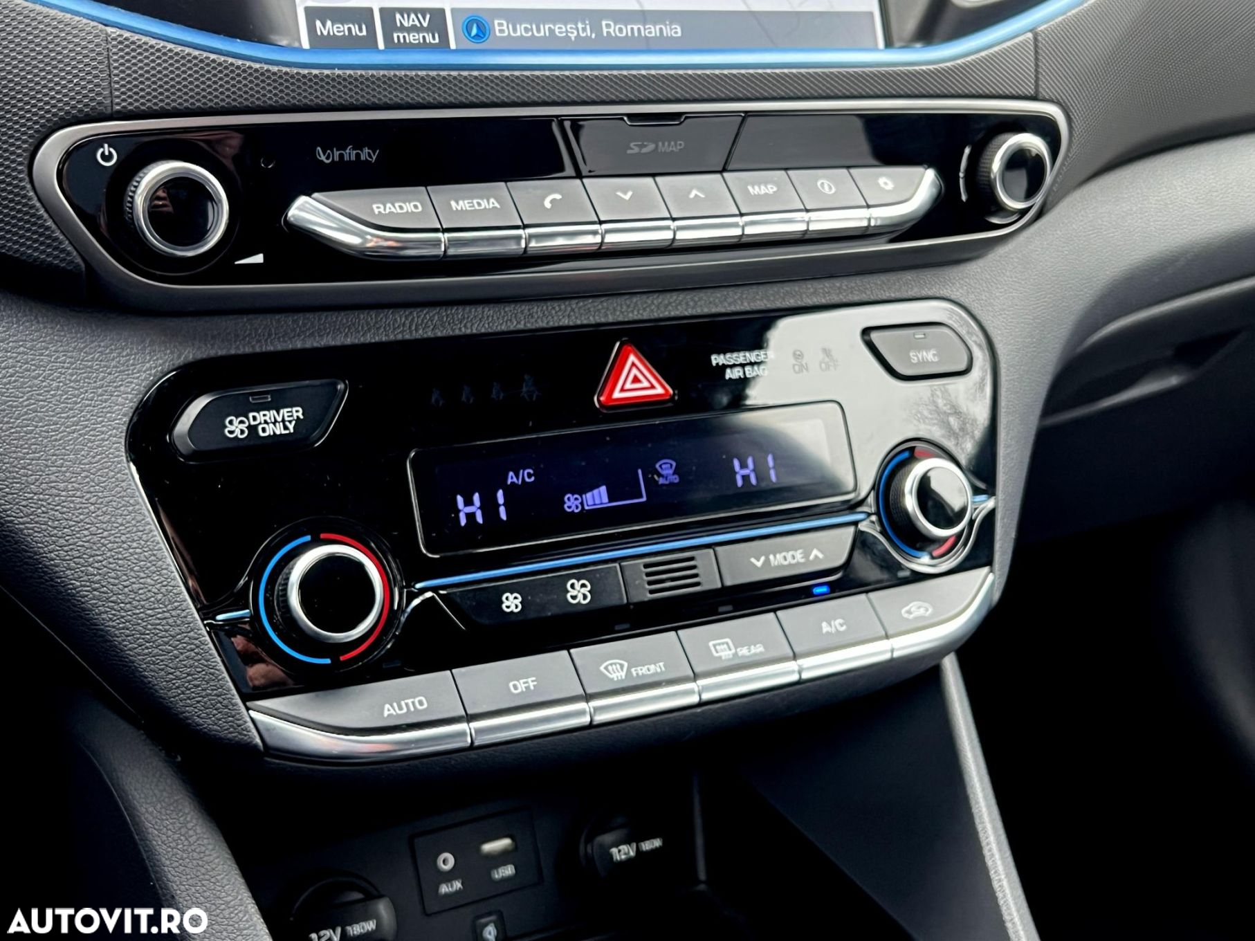Hyundai IONIQ - 12