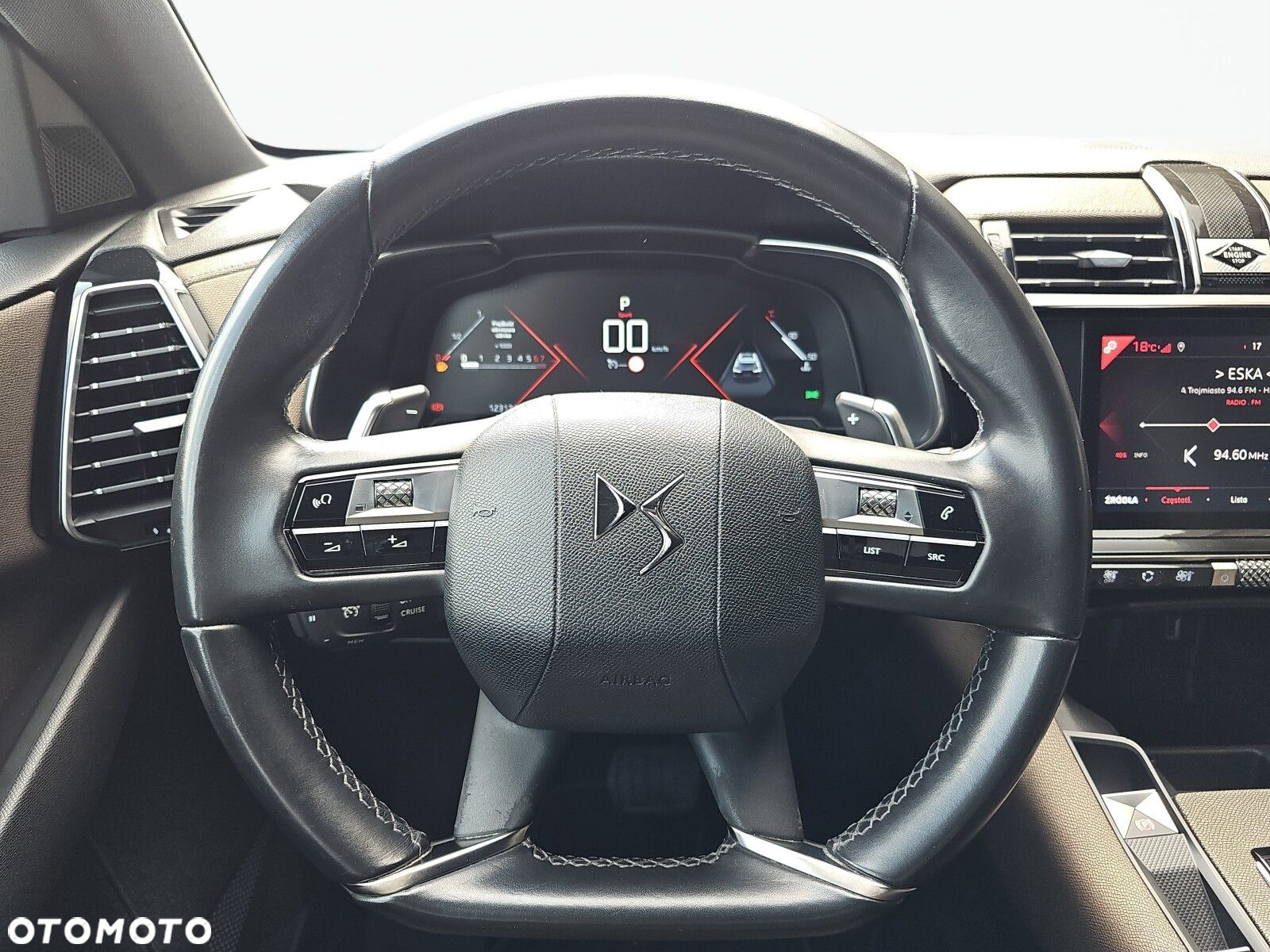 DS Automobiles DS 7 Crossback - 12