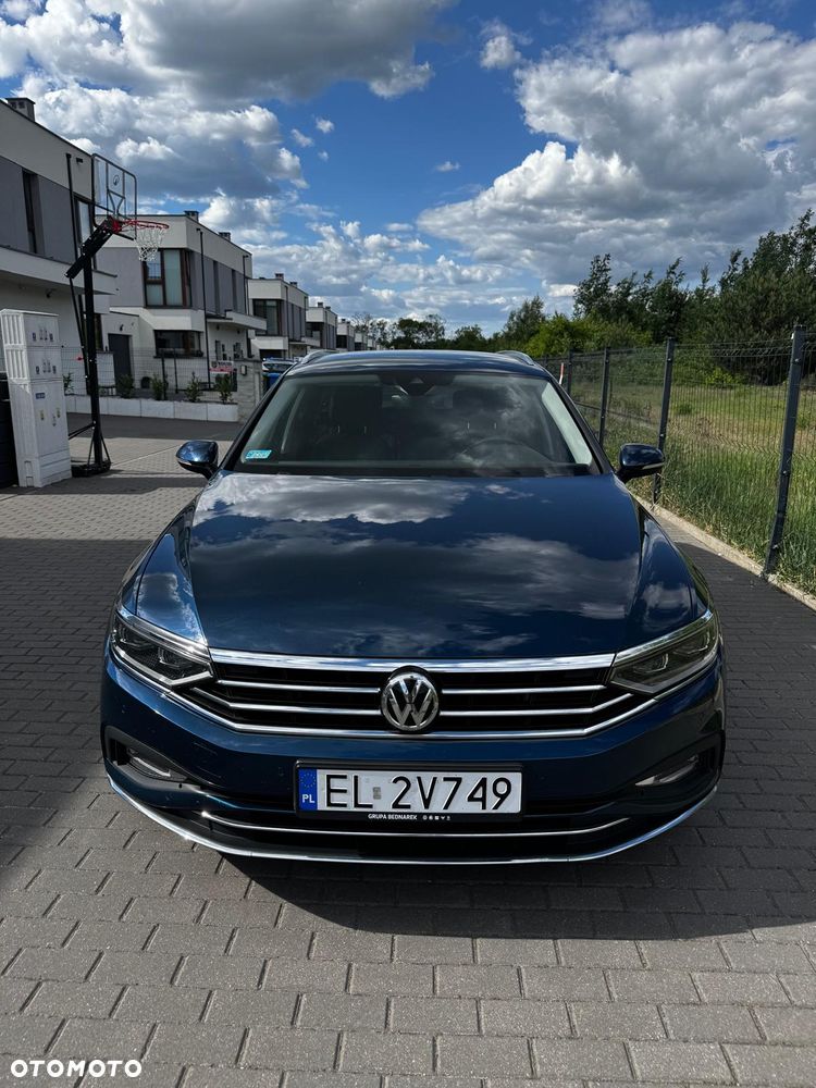 Volkswagen Passat 2.0 TDI Elegance DSG - 4