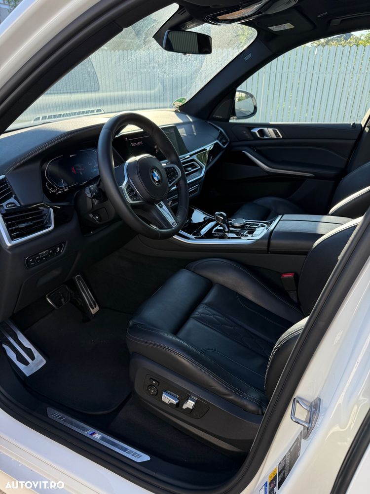 BMW X5 xDrive45e - 12