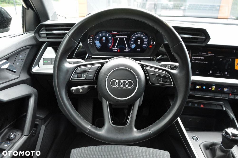 Audi A3 Limousine 30 TFSI - 13