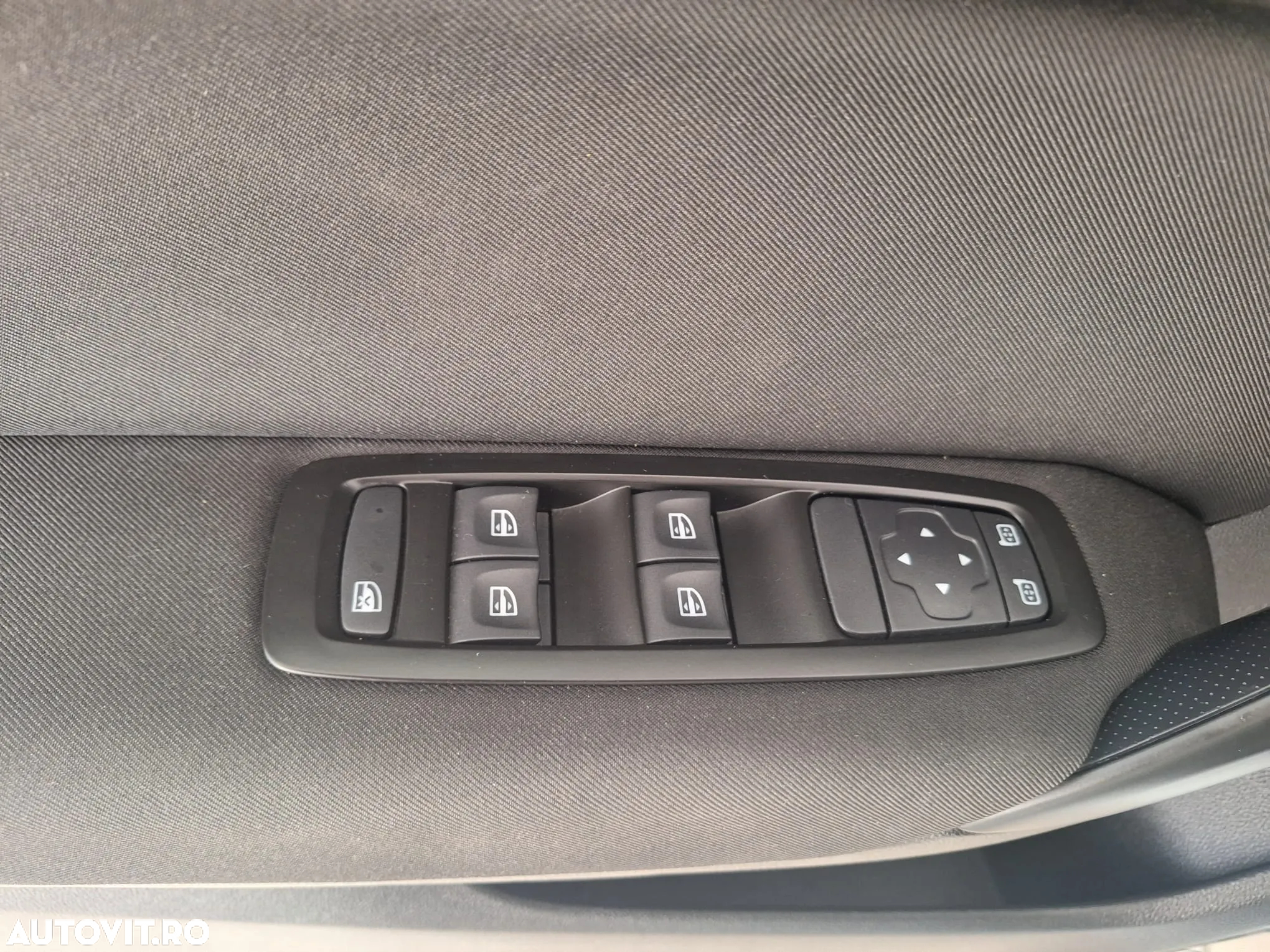 Renault Megane TCe EDC Zen - 14