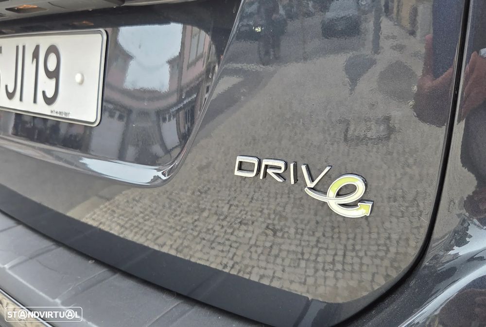 Volvo XC 60 2.0 D3 Drive Momentum Start/Stop - 23