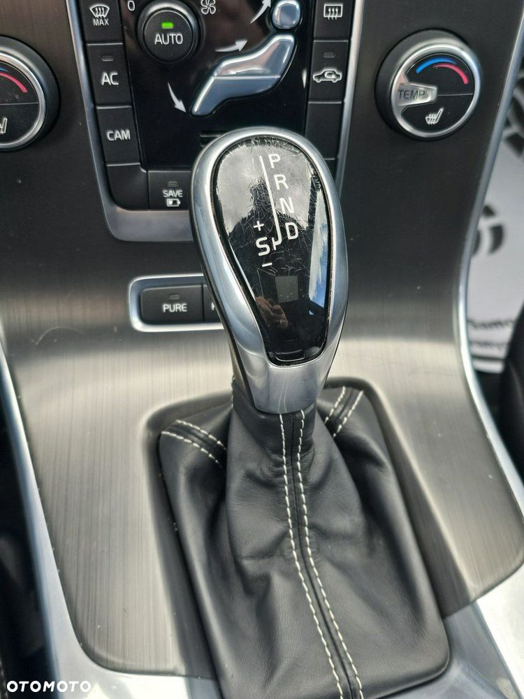 Volvo V60 - 36