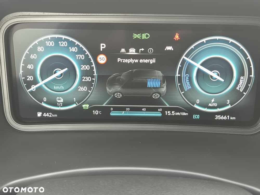 Hyundai Kona - 33