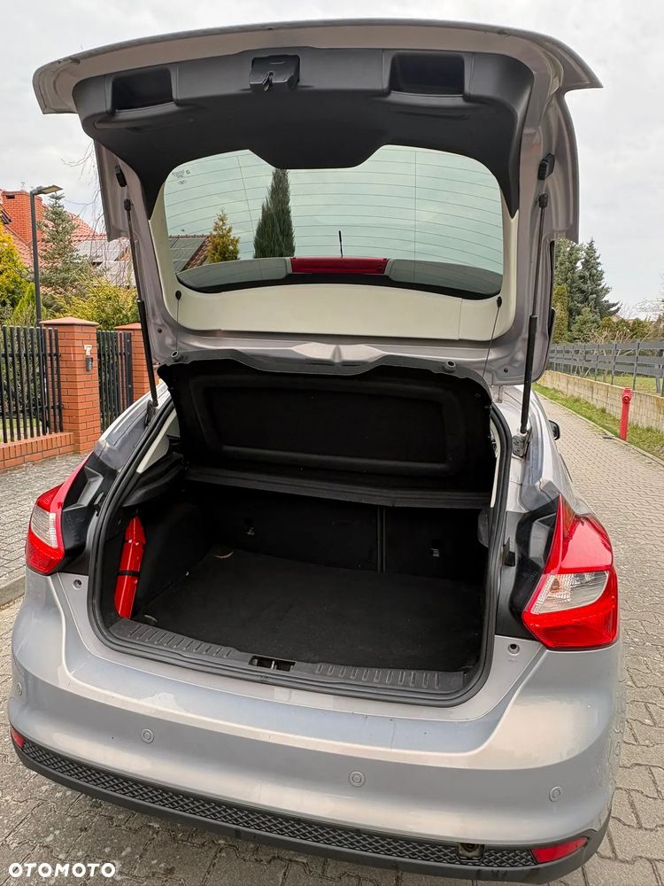 Ford Focus 1.6 TDCi DPF Titanium - 10