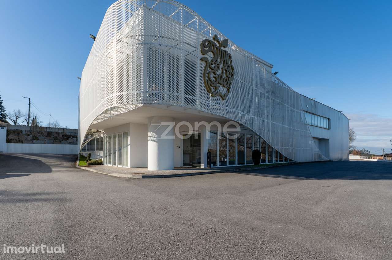 Armazém Industrial Premium | Revinhade – Felgueiras - Grande imagem: 3/60
