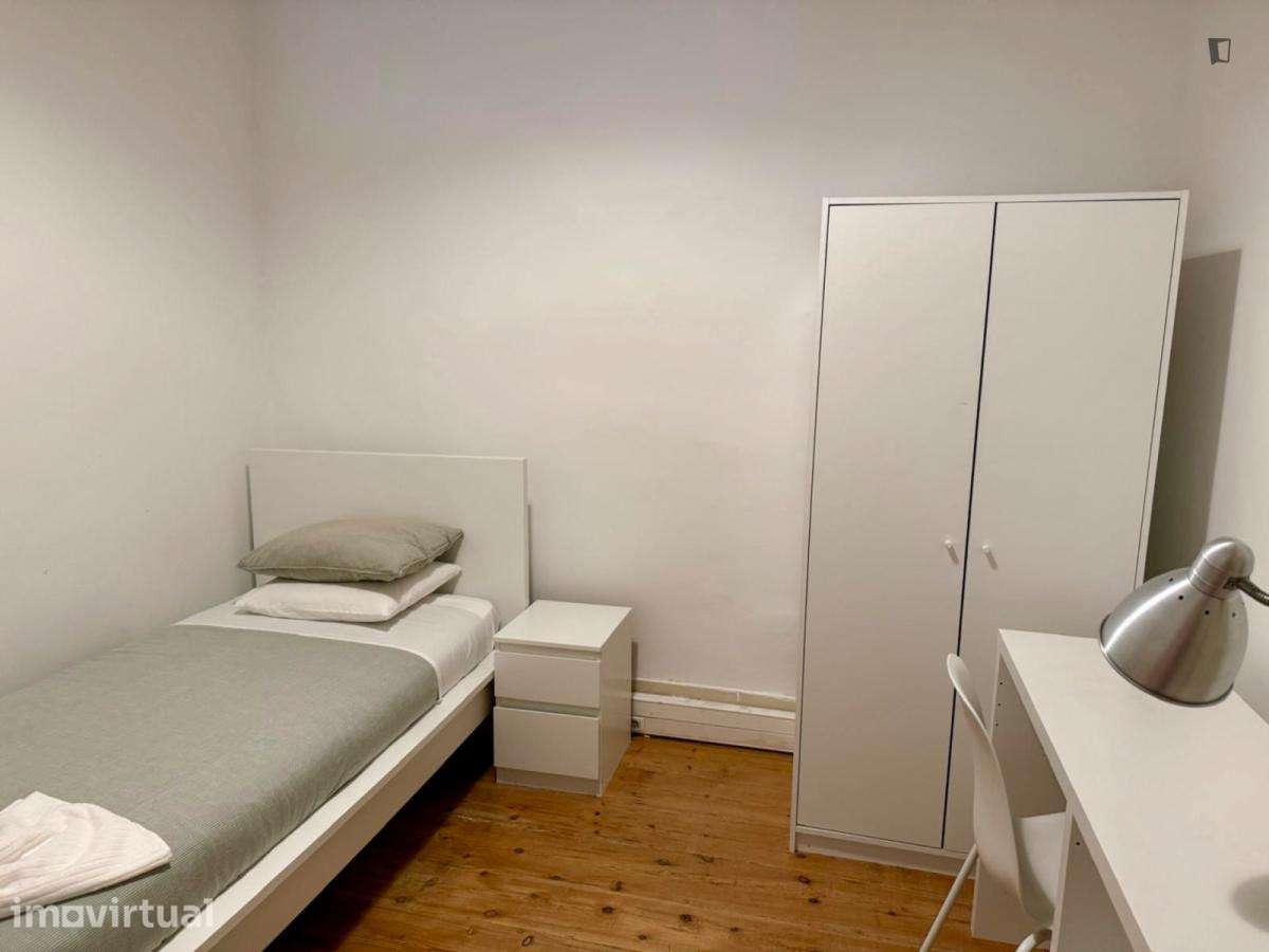 Quarto - localizado em Lisbon - Grande imagem: 3/6