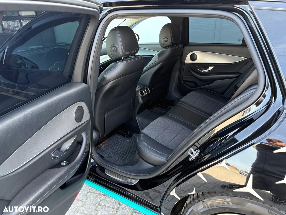 Mercedes-Benz E 220 d 4Matic 9G-TRONIC - 13