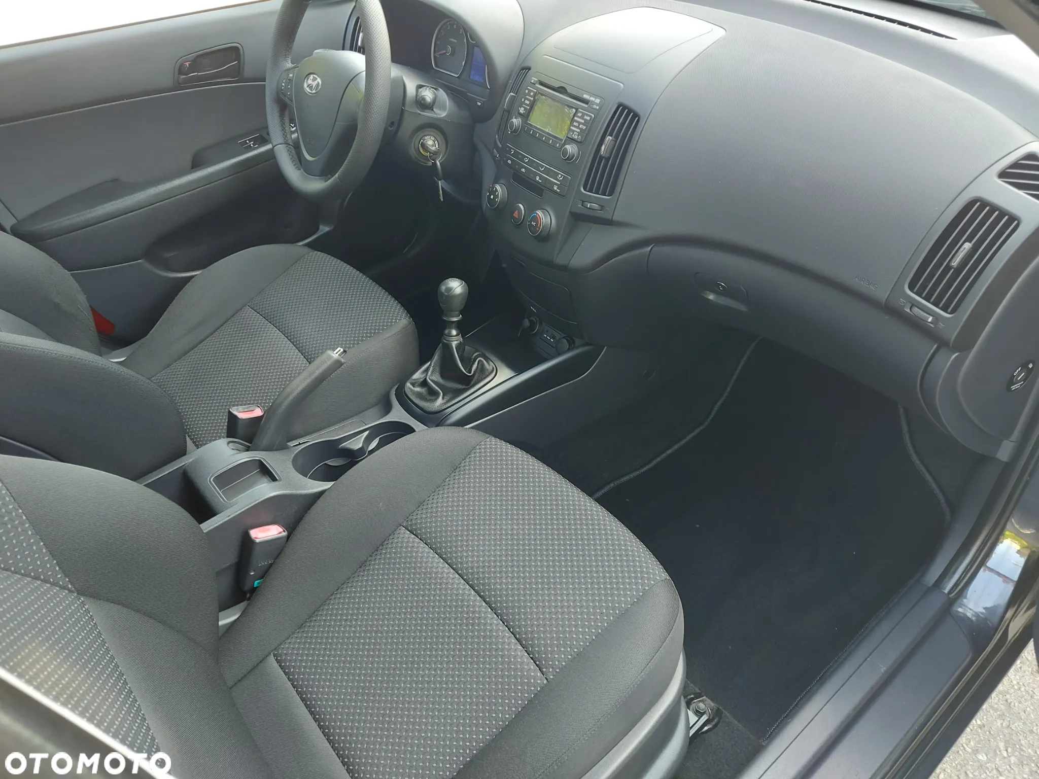 Hyundai i30 1.4 Classic + - 12