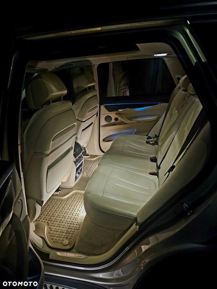 BMW X5 xDrive35i - 40