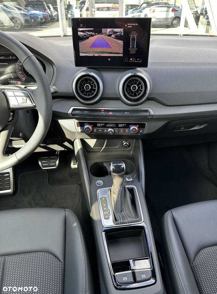 Audi Q2 - 22