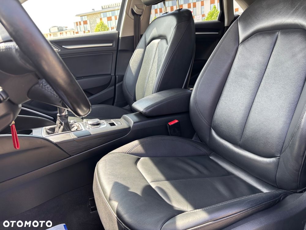 Audi A3 Limousine 1.6 TDI (clean diesel) Ambiente - 20
