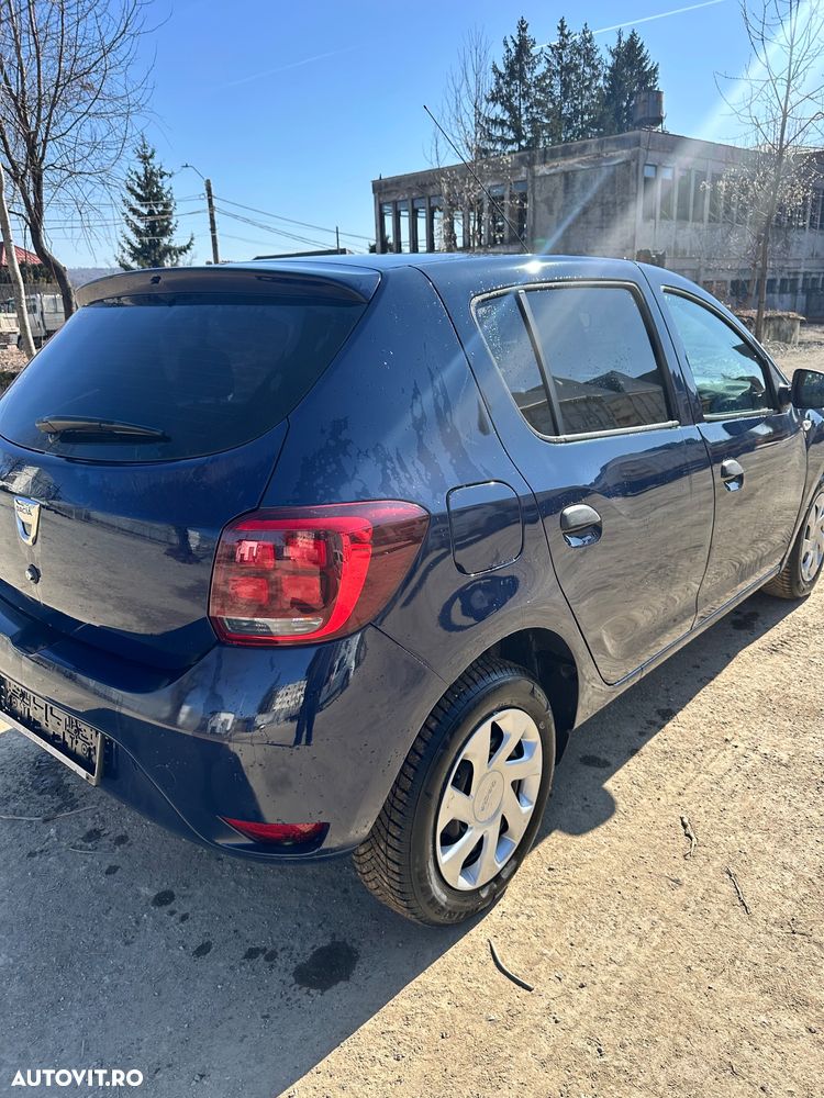 Dacia Sandero - 3
